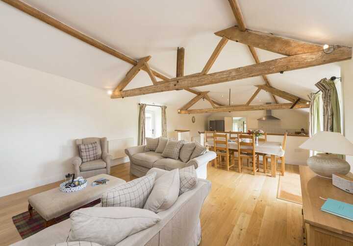 clayhanger lodge interior at abbotsbury subtropical gardens
